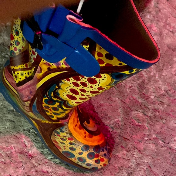 Van Gogh Rain Boots - Picture 2 of 4